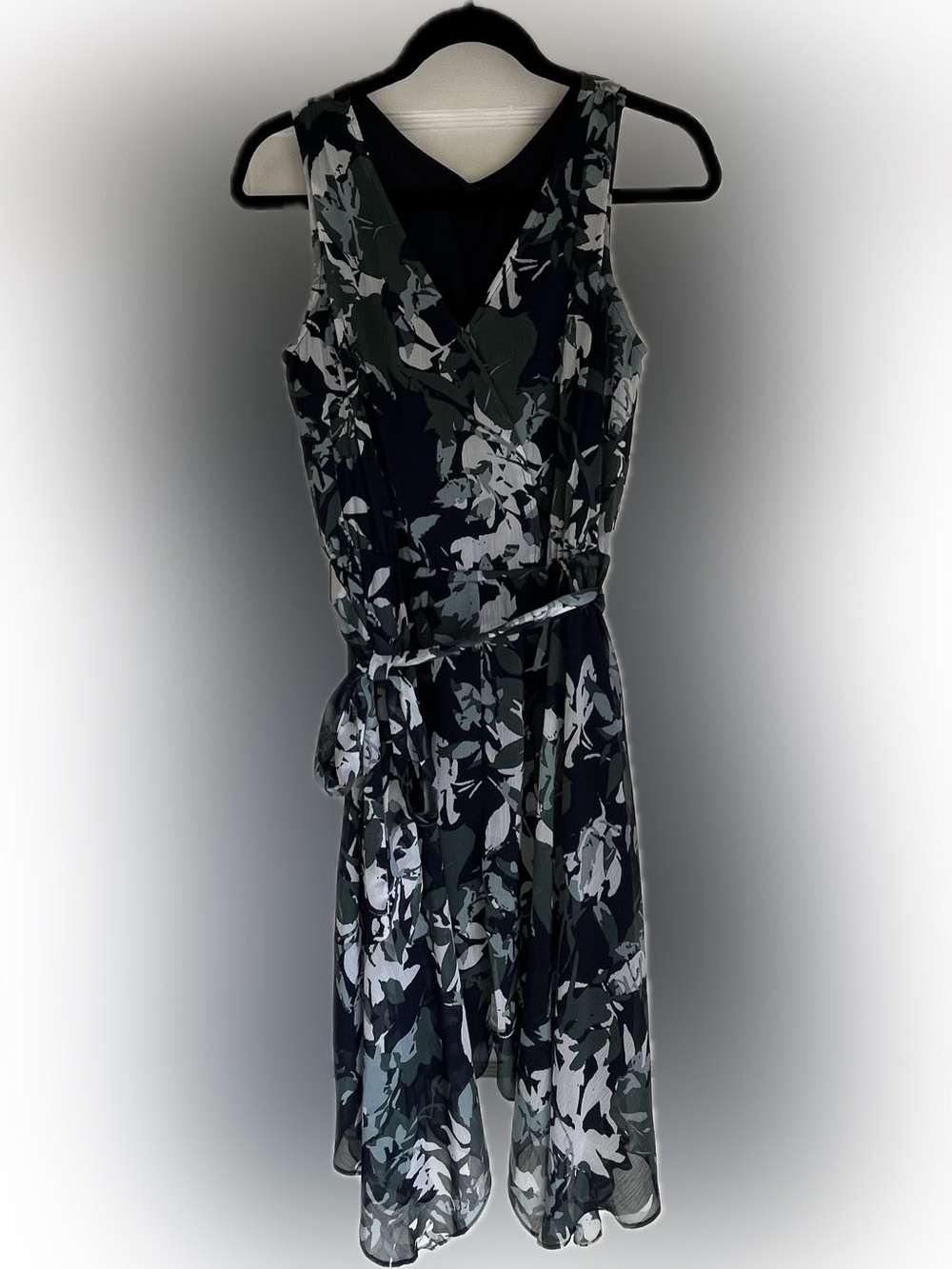 Banana Republic XS Floral Chiffon Midi Dress Sleeveless Belted Navy Green